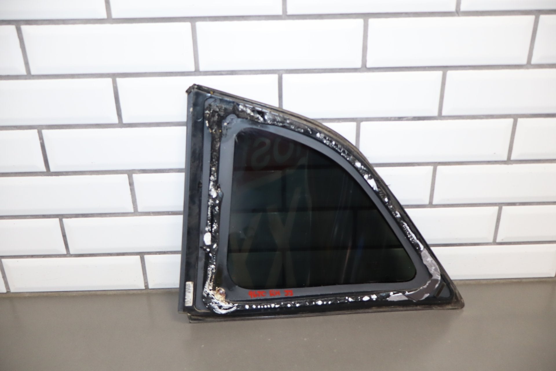 2014 Dodge Challenger Right Quarter Window OEM
