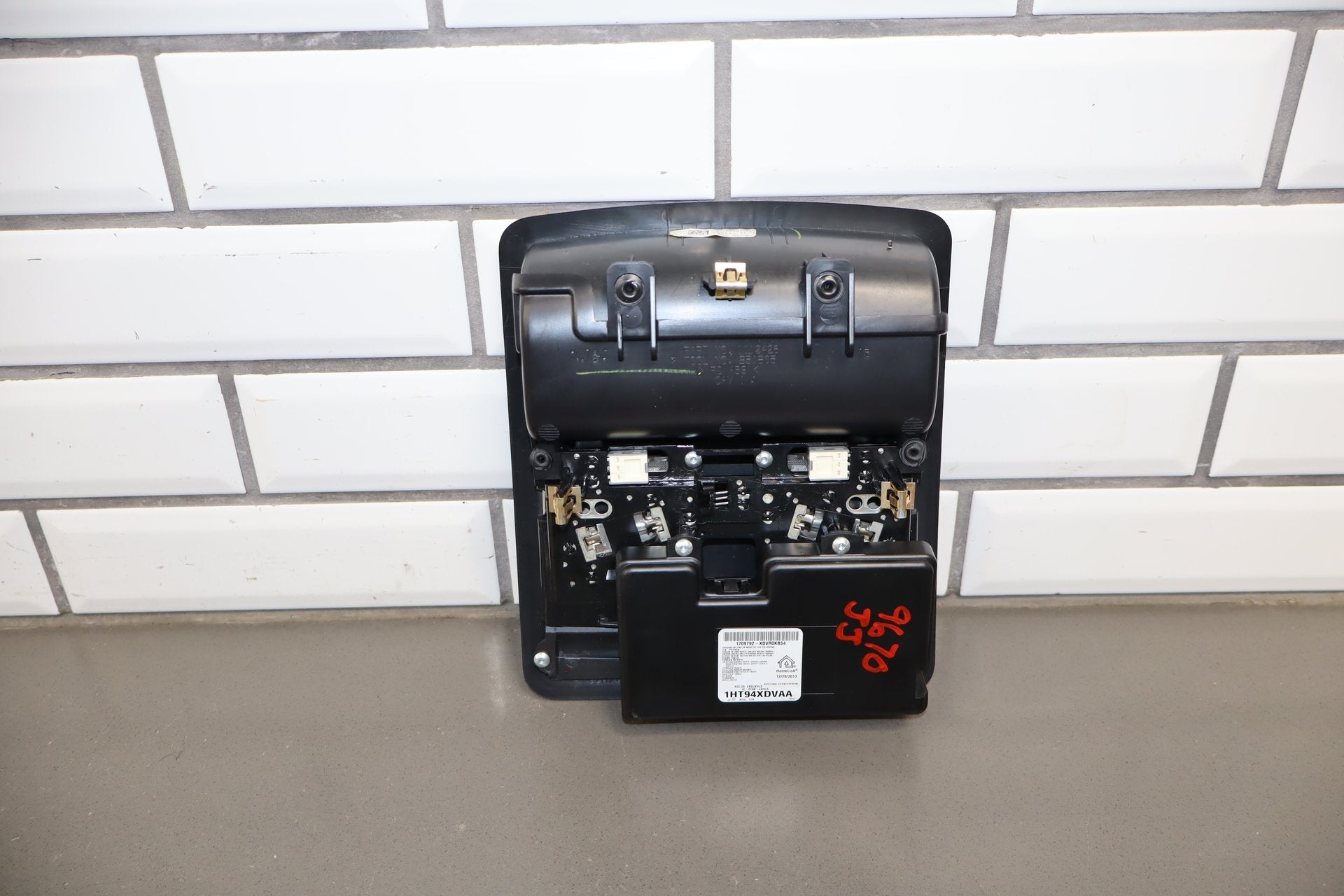 2014 Dodge Challenger Roof Console OEM