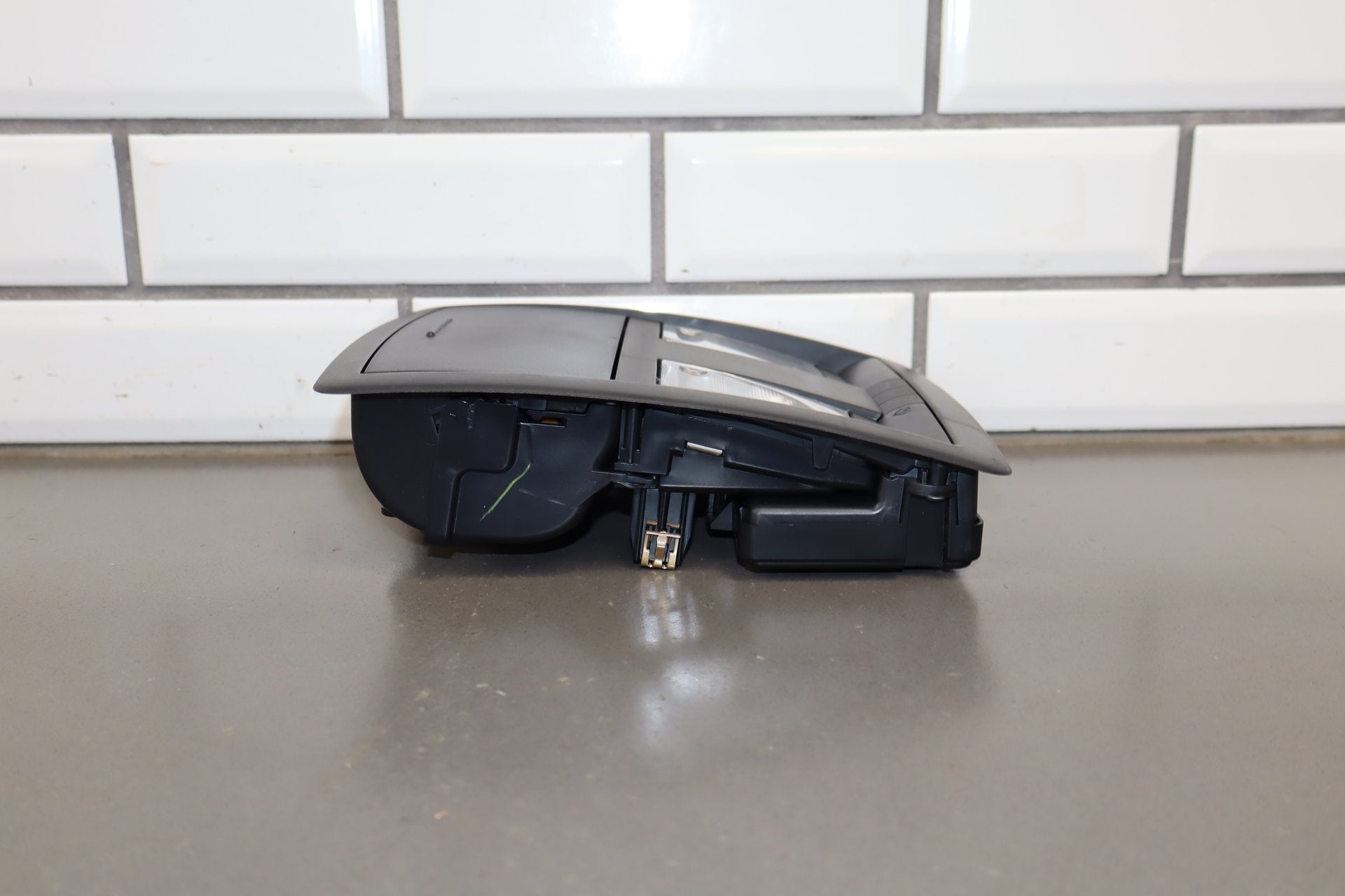 2014 Dodge Challenger Roof Console OEM