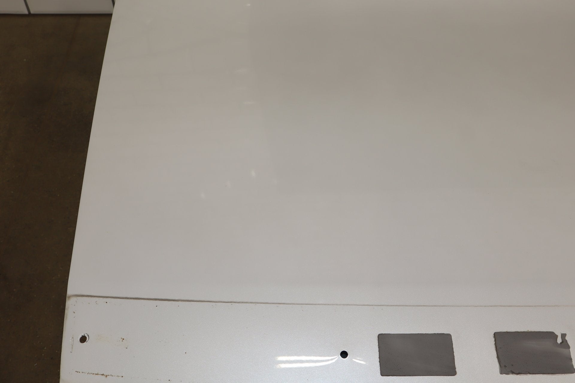 2014 Dodge Challenger R/T Decklid/Tailgate Ivory Tricoat Pearl PWD