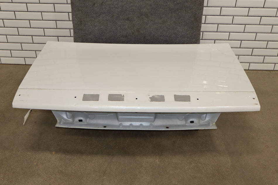2014 Dodge Challenger R/T Decklid/Tailgate Ivory Tricoat Pearl PWD