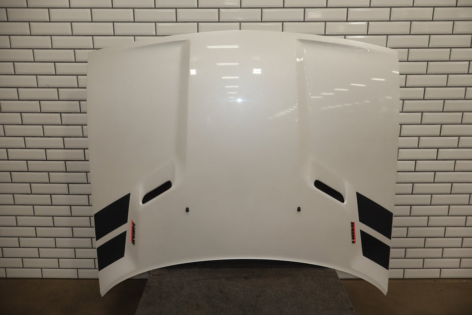 2014 Dodge Challenger R/T Hood Ivory Tricoat Pearl PWD