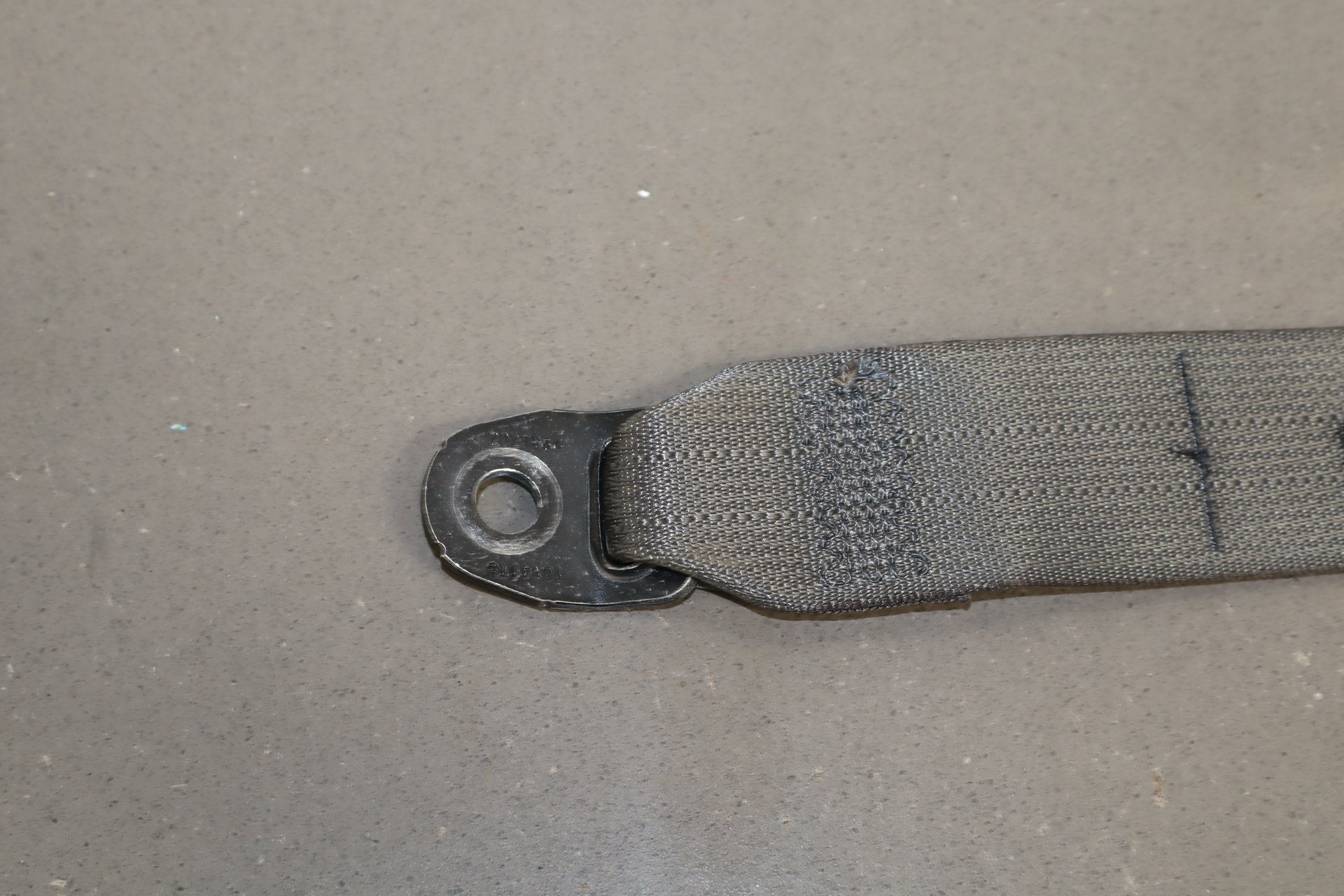 2014 Dodge Challenger R/T Left Rear Seat Belt Dark Slate Gray DV