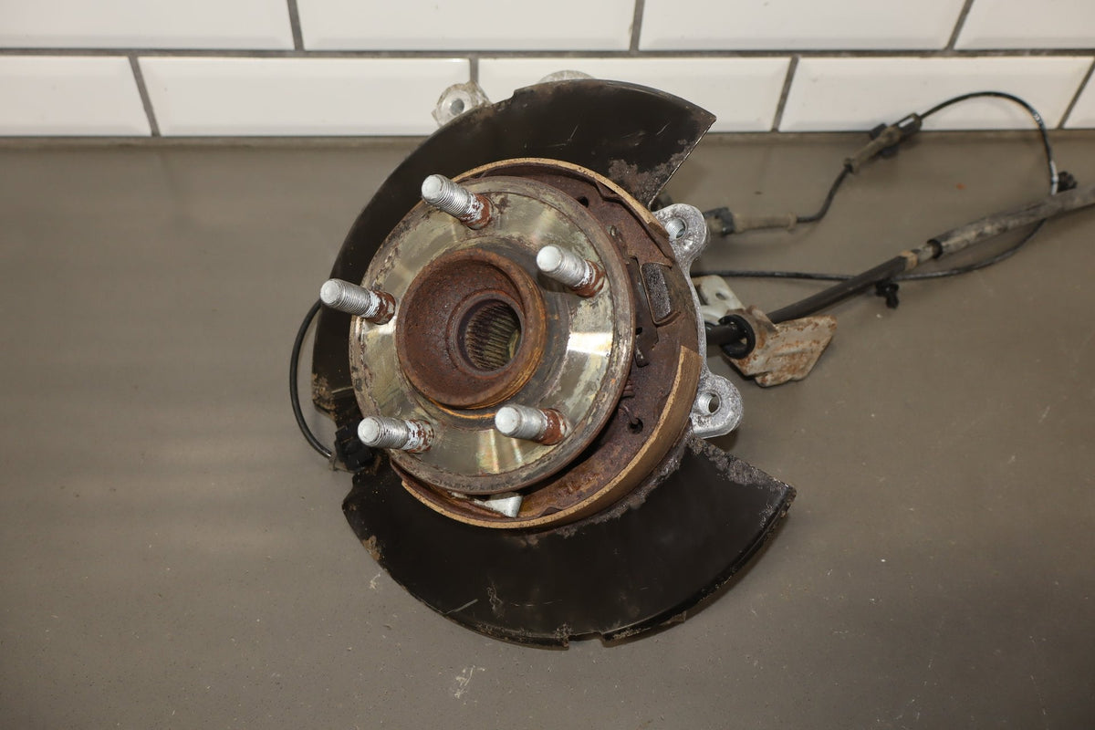 2014 Dodge Challenger R/T Left Rear Suspension Spindle