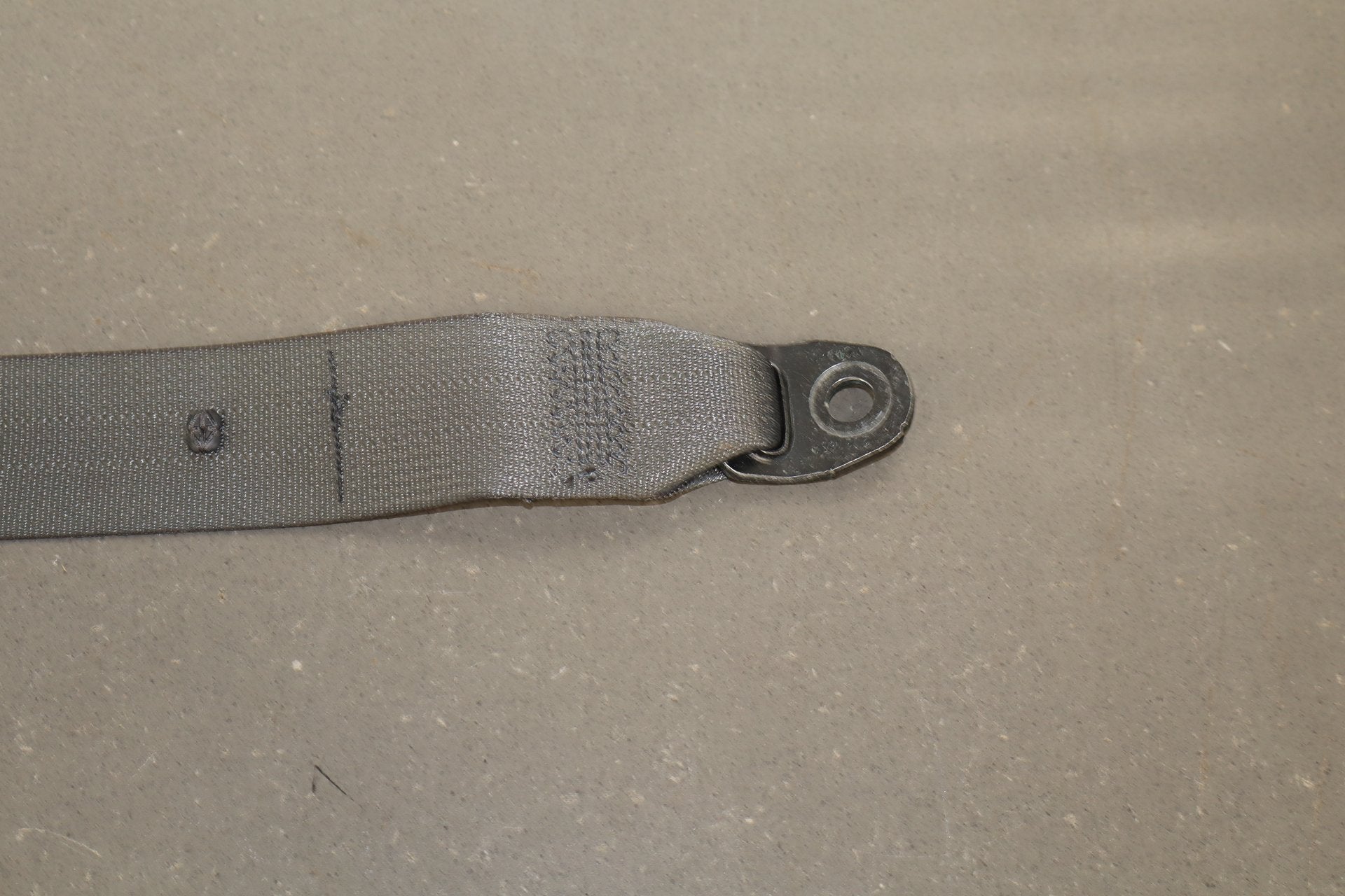 2014 Dodge Challenger R/T Right Rear Seat belt Dark Slate Gray DV