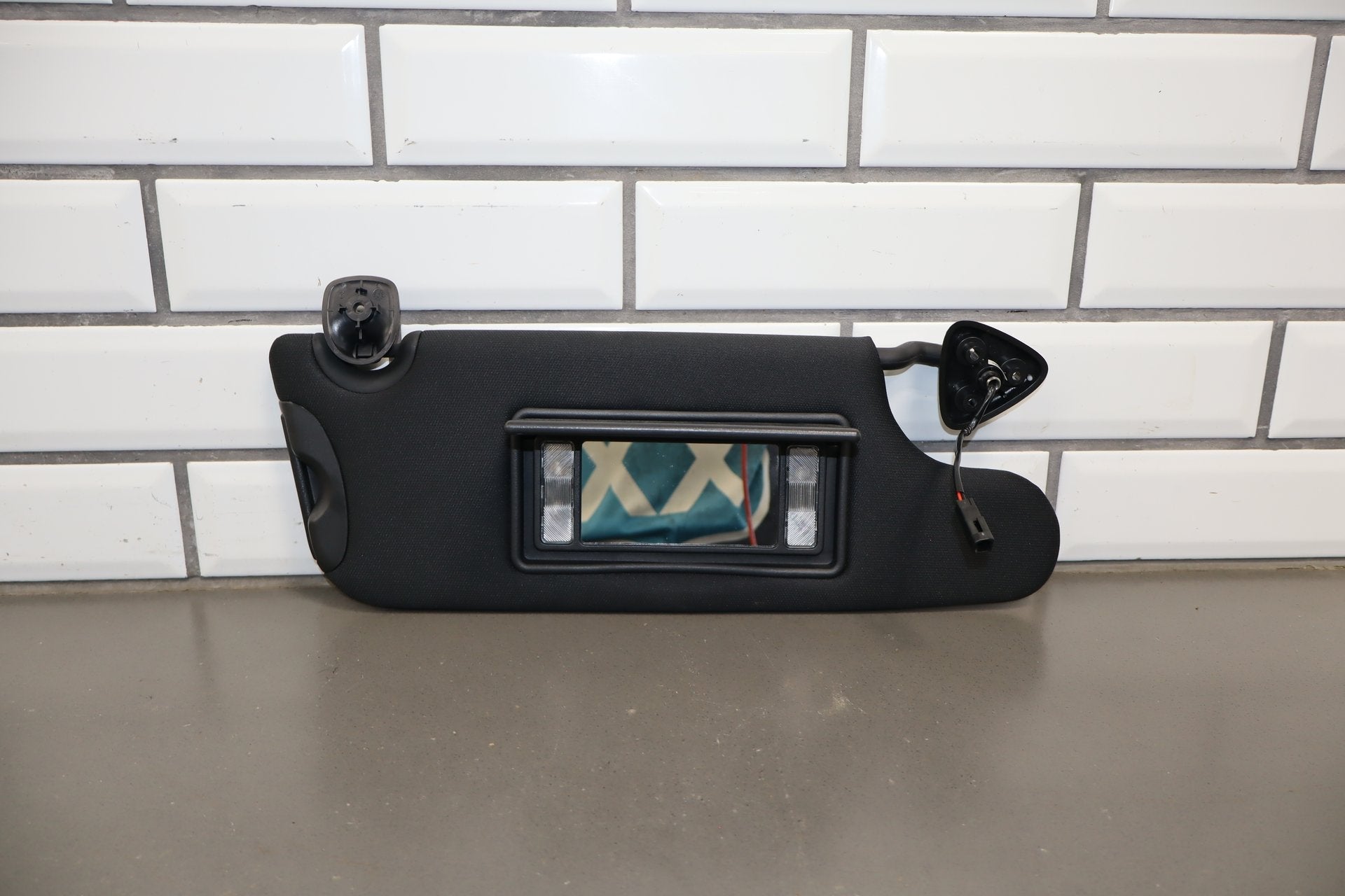 2014 Dodge Challenger R/T Sun Visor Pair Left/Right Dark Slate Gray DV