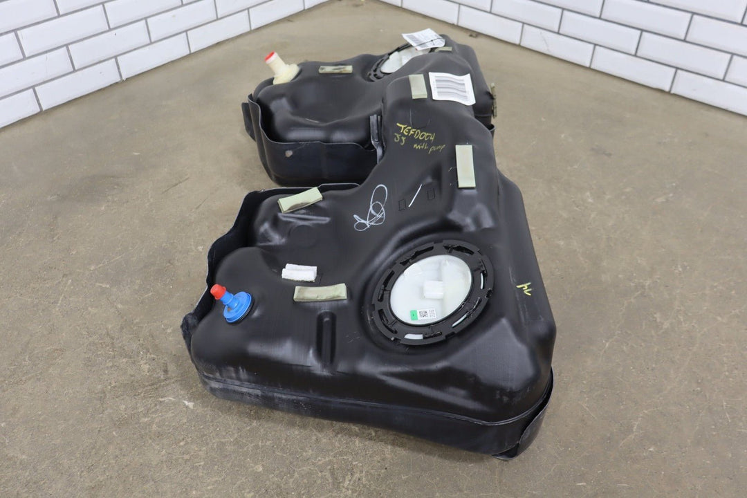 2014 Ford Mustang GT 5.0 Coyote Fuel Tank with Pump Tested