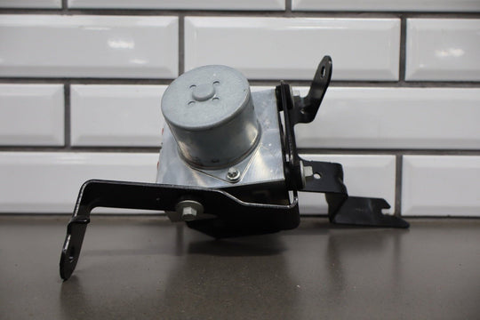 2014 Ford Mustang Hertz Penske GT ABS Brake Unit OEM