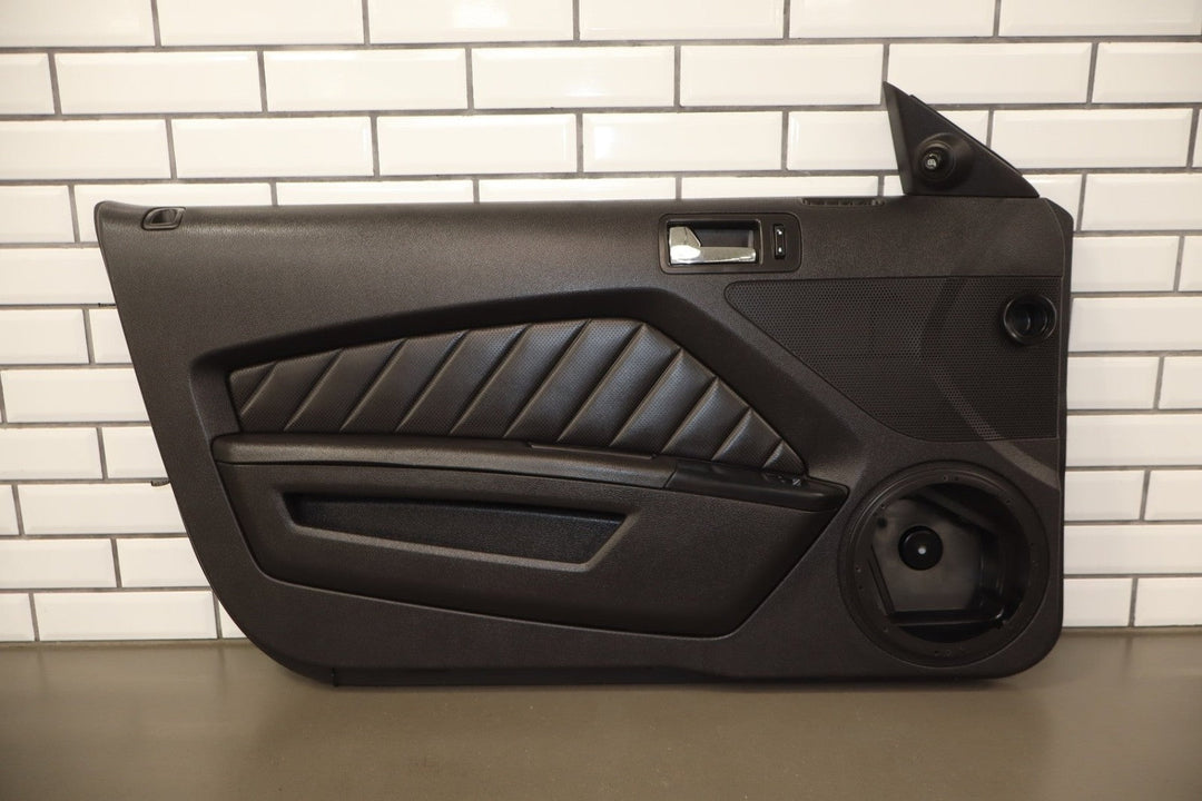 2014 Ford Mustang Hertz Penske GT Left Front Door Trim Panel Black SW