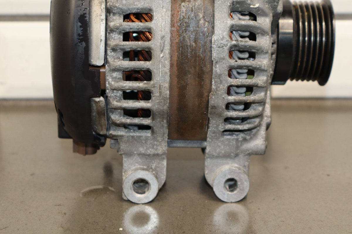 2014 Jeep Grand Cherokee Alternator OEM
