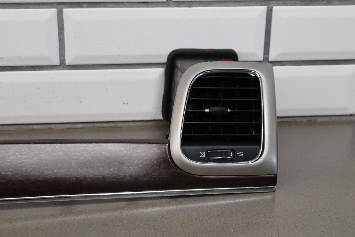 2014 Jeep Grand Cherokee Kit - Dash Vents