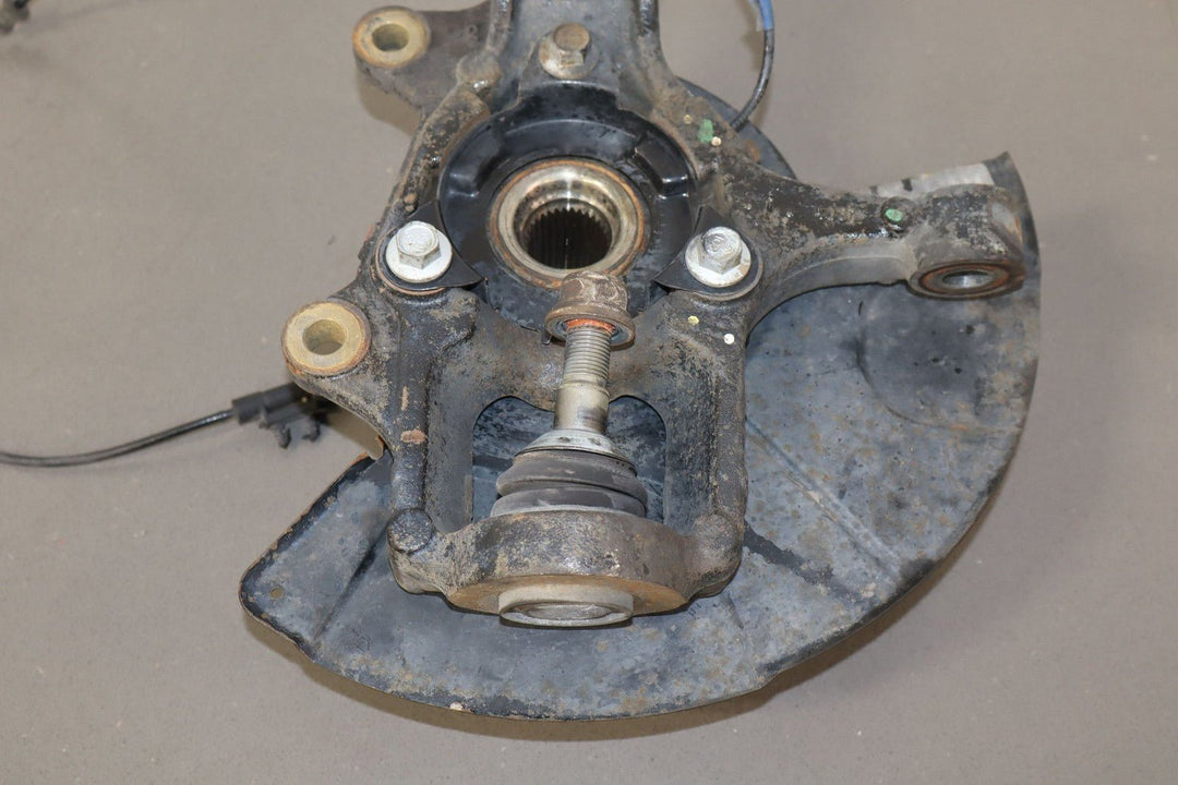 2014 Jeep Grand Cherokee Left Front Spindle