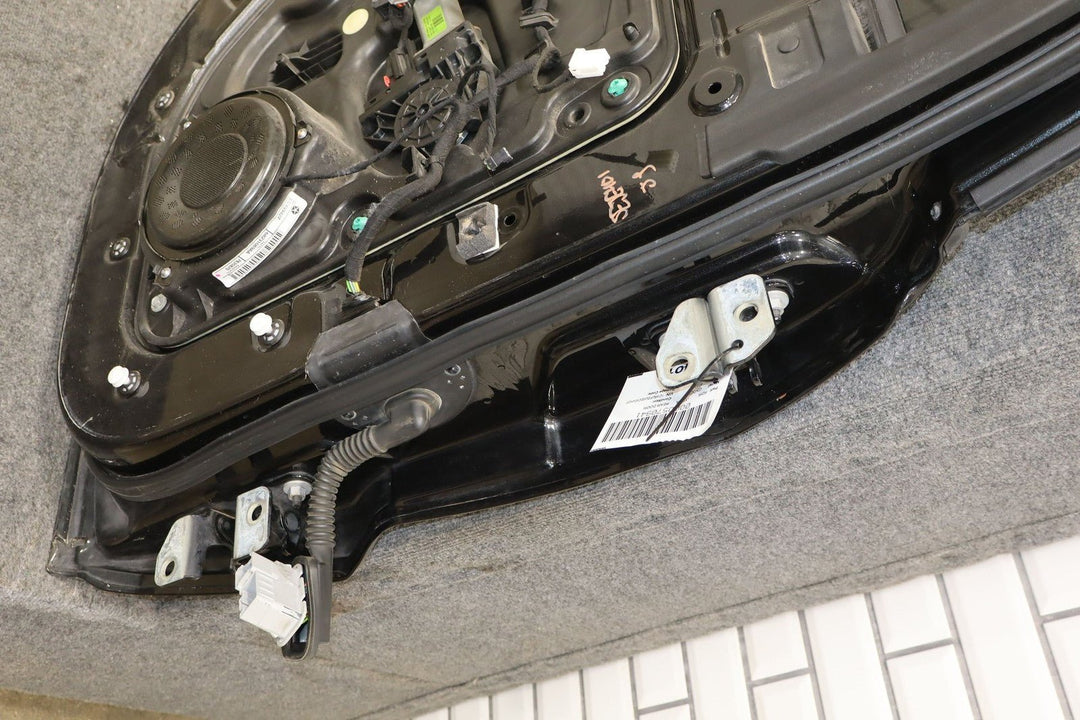 2014 Jeep Grand Cherokee Left Rear Door Black ( PXR )