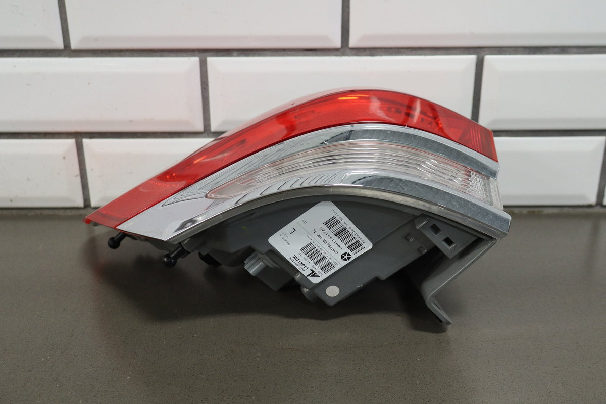 2014 Jeep Grand Cherokee Left Tail Light OEM
