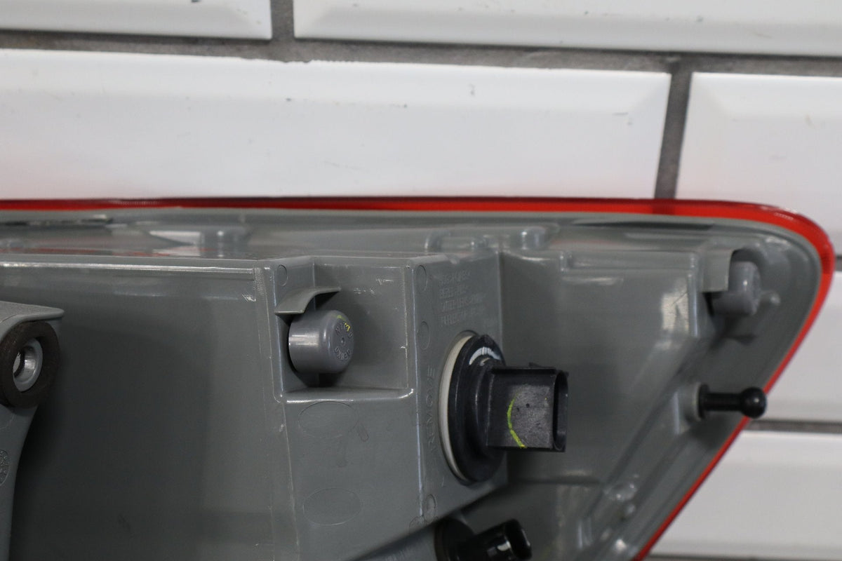 2014 Jeep Grand Cherokee Left Tail Light OEM