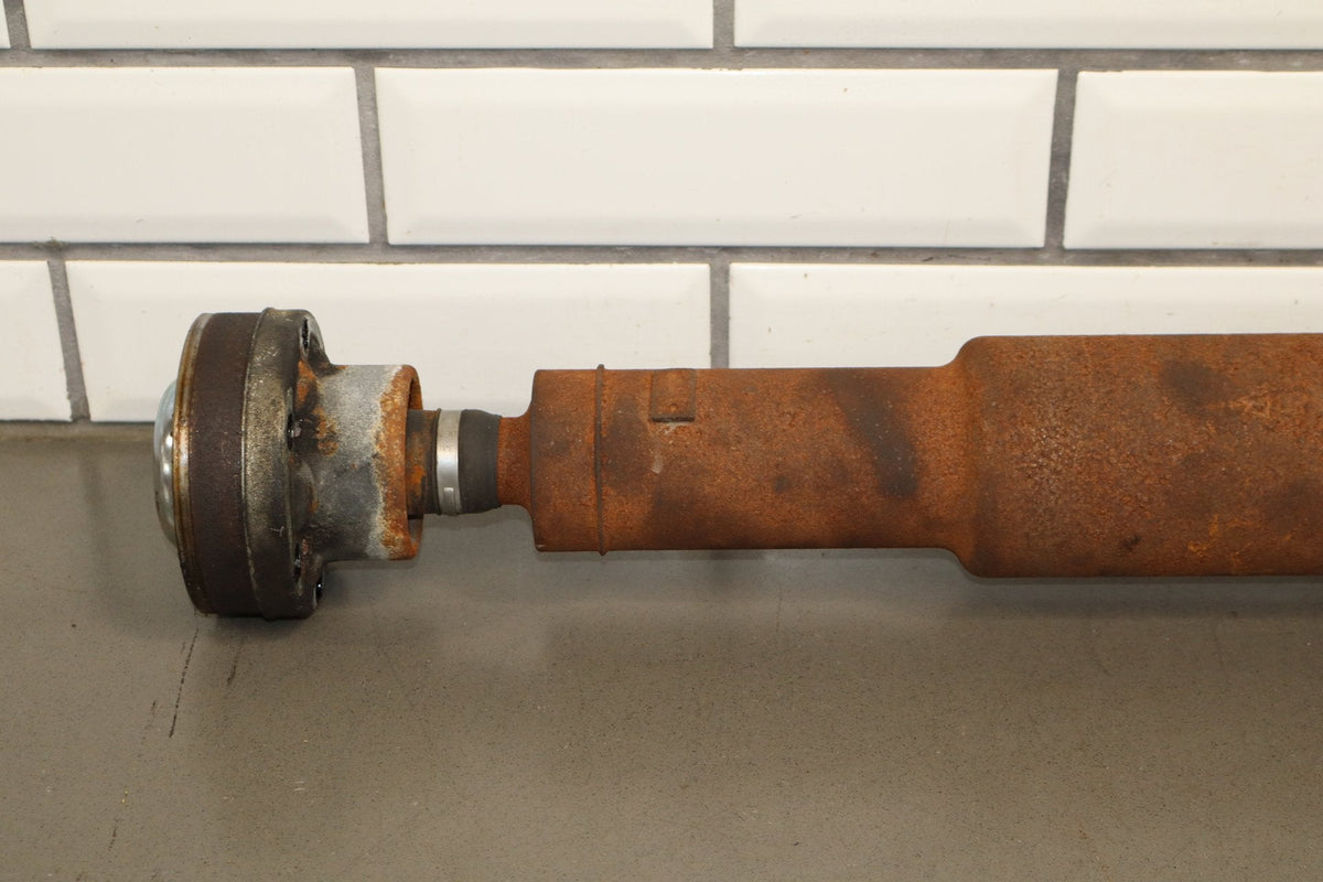 2014 Jeep Grand Cherokee Limited WK2 3.0LL Diesel Rear Drive Shaft