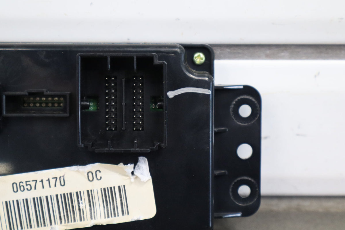 2014 Jeep Grand Cherokee SRT Climate Module 68110610AJ