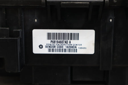 2014 Jeep Grand Cherokee WK2 TIPM Power Module PN: p68194607ad