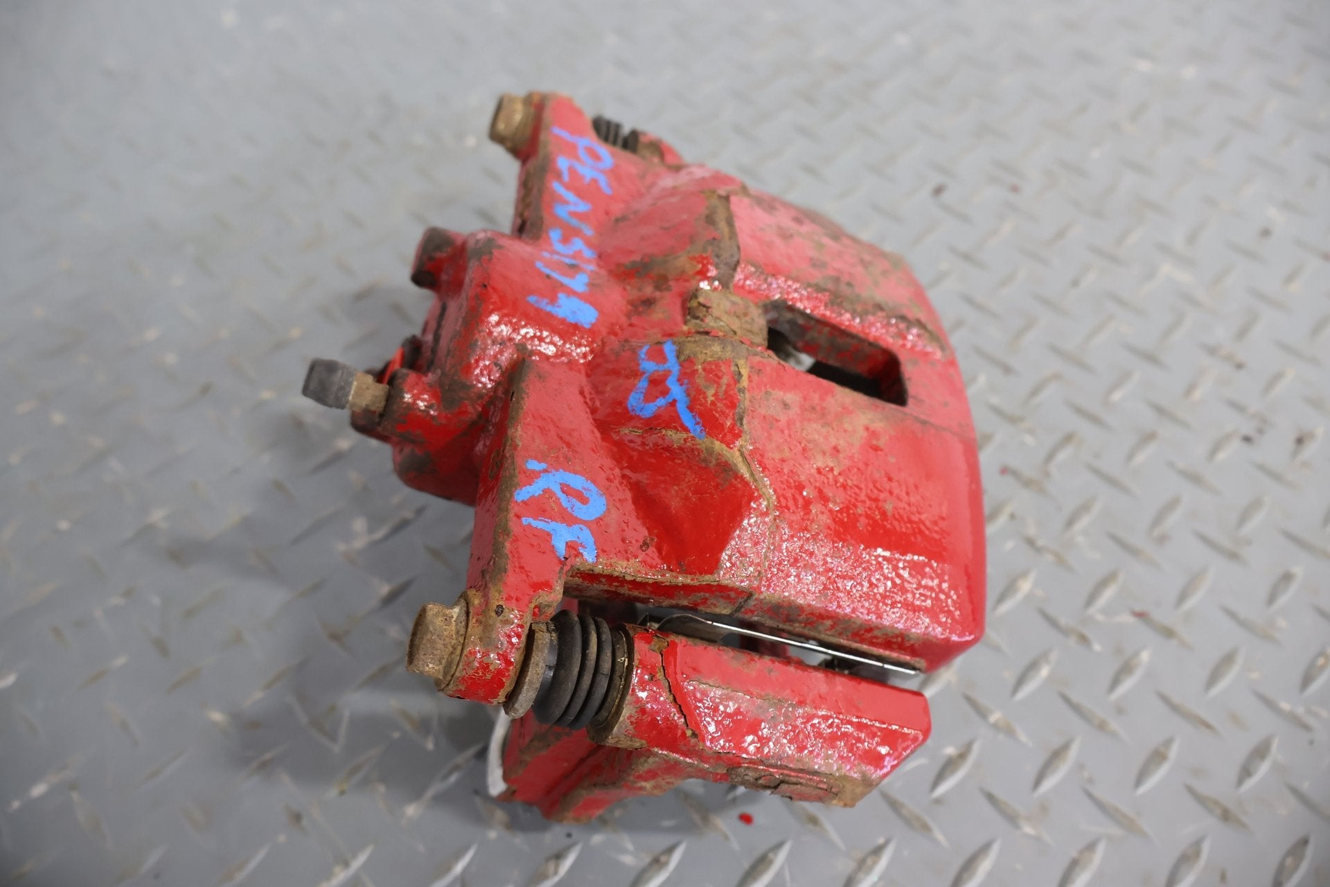2014 Nissan Juke- Caliper
