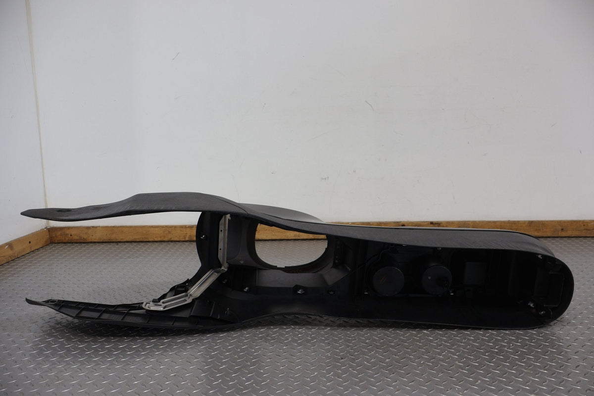 2014 Nissan Juke- Front Console