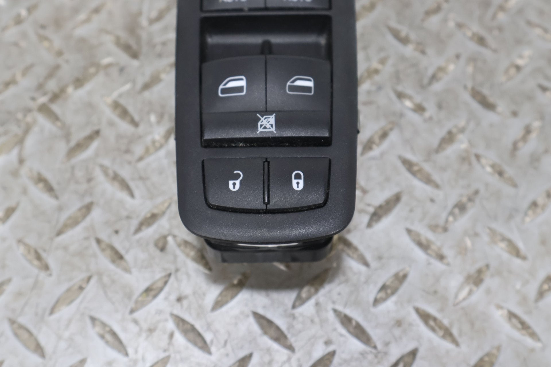 2014 Ram 1500- Front Door Switch