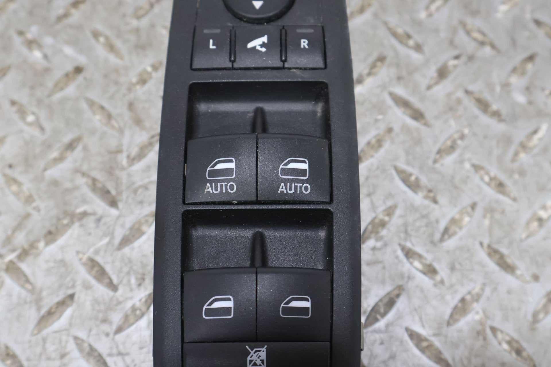 2014 Ram 1500- Front Door Switch