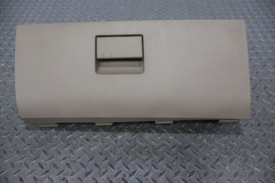 2014 Ram 1500- Glove Box