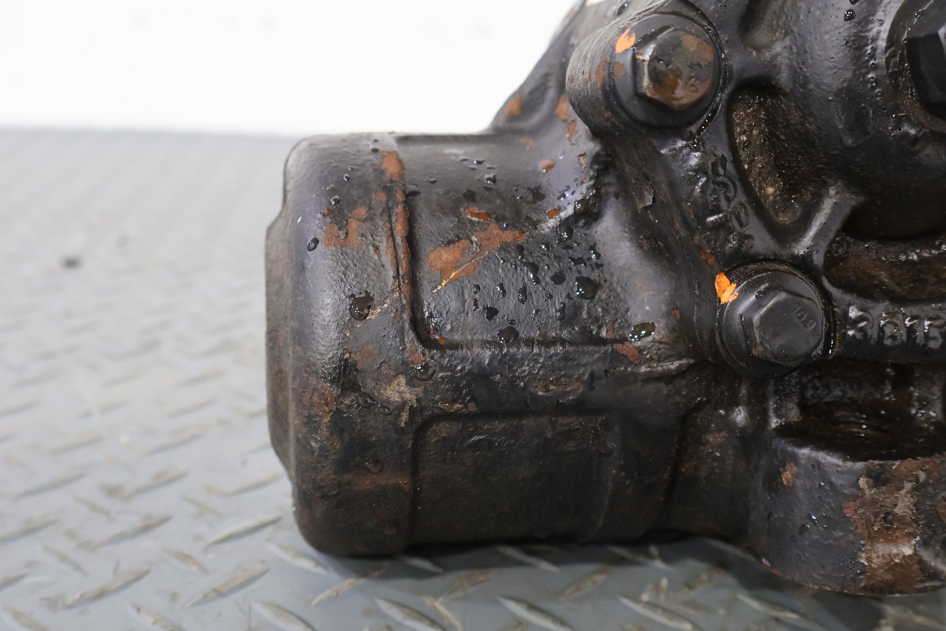 2014 Ram 2500- Steering Gear