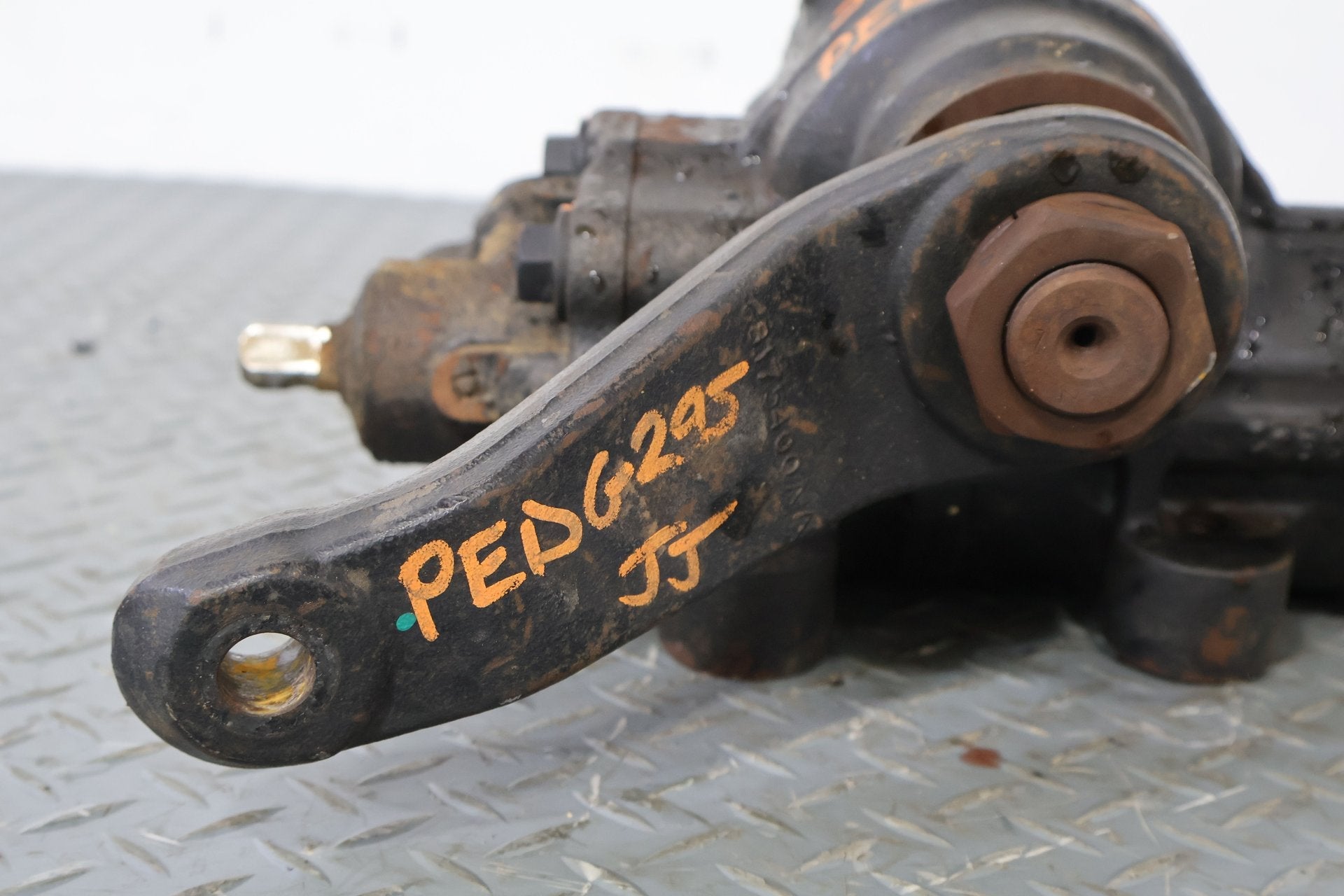 2014 Ram 2500- Steering Gear