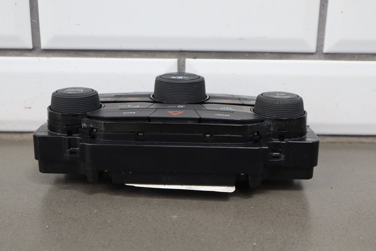 2015-16 Challenger Scat Pack Climate Control Panel Super Track 68184927AB