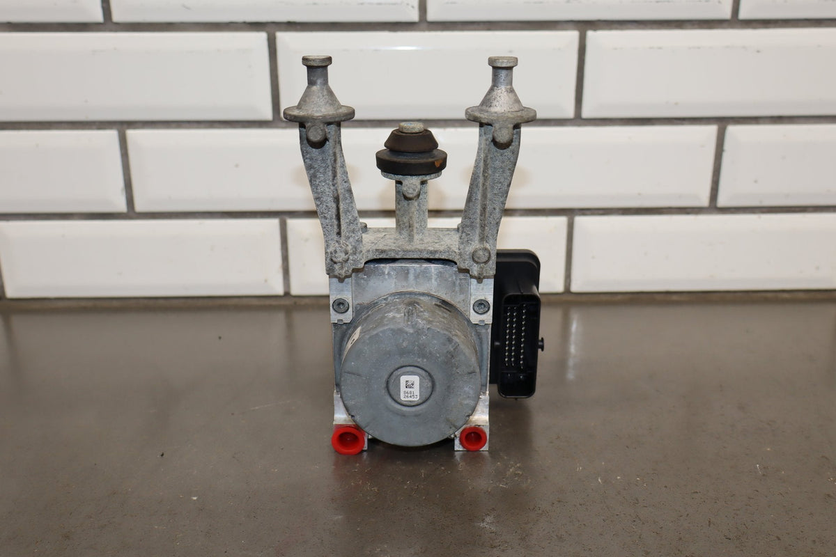 2015-16 Dodge Challenger ABS Pump Module 68225577AA