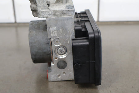 2015-16 Dodge Challenger ABS Pump Module 68225577AA