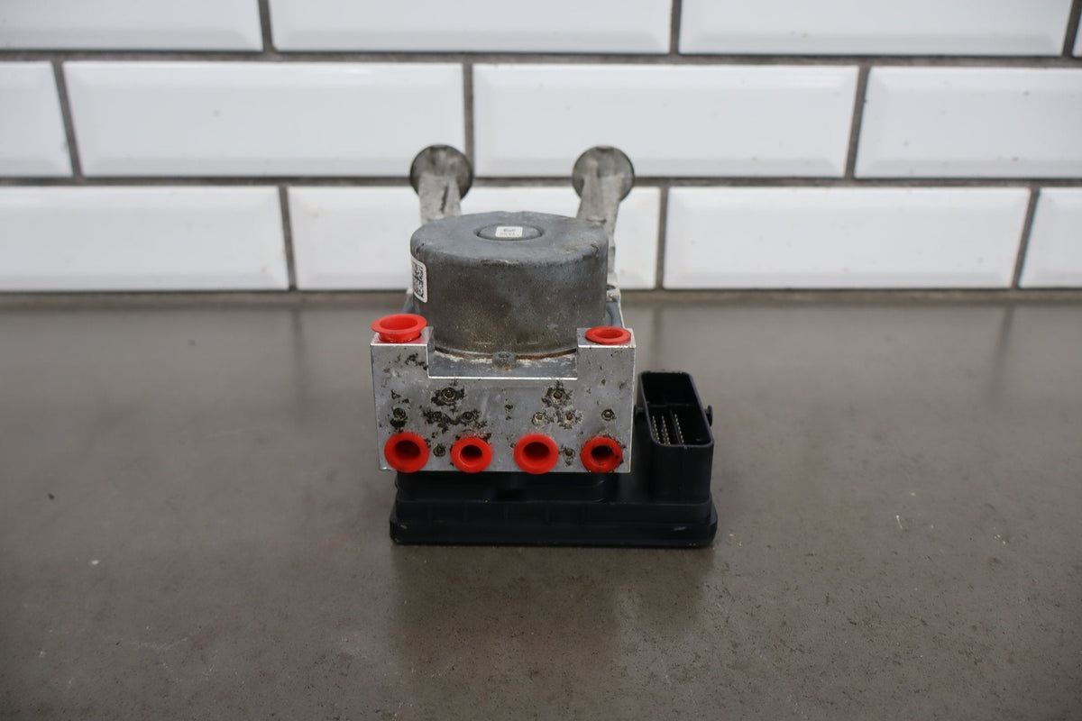 2015-16 Dodge Challenger ABS Pump Module 68225577AA