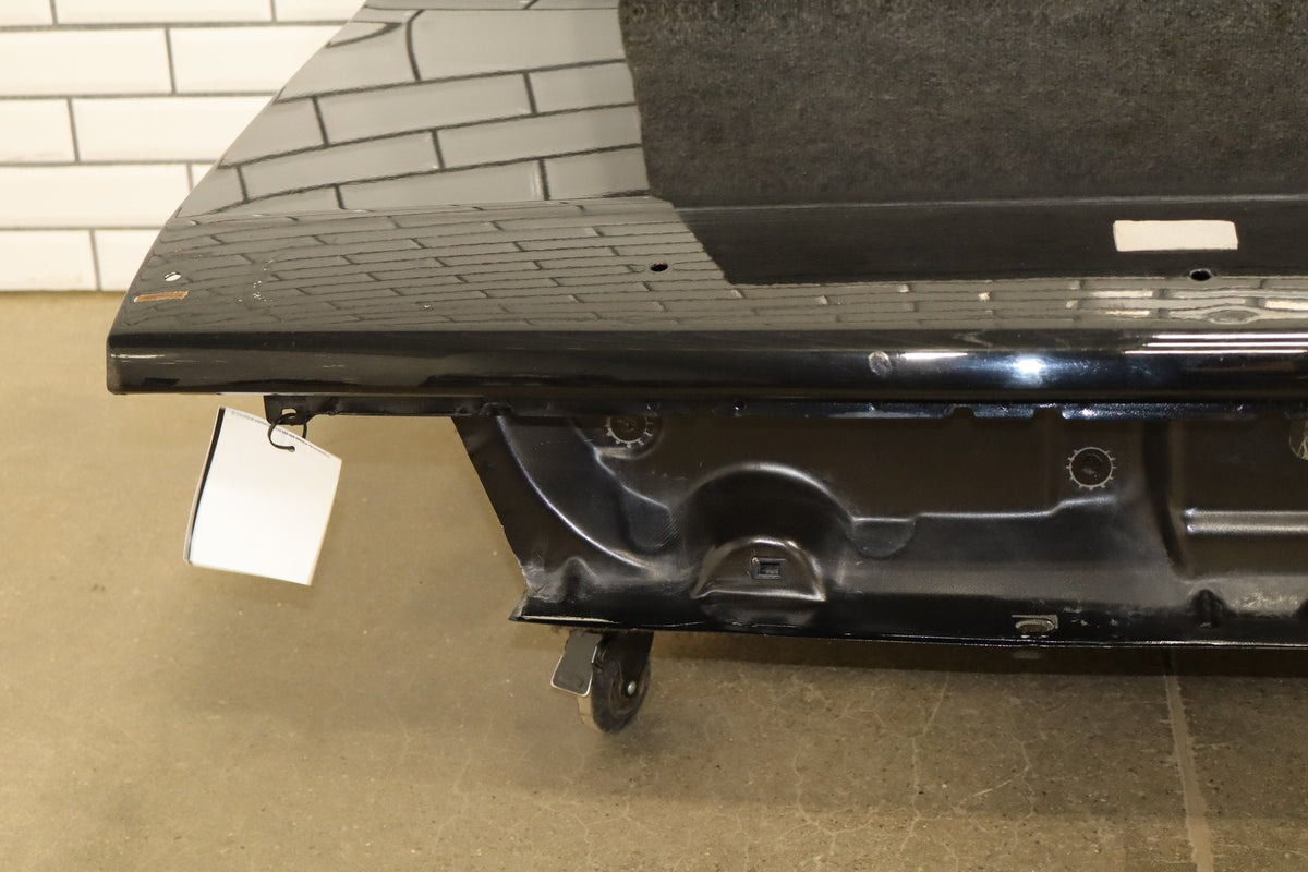 2015-16 Dodge Challenger Hellcat Decklid Trunk Black PX8 68044234AH