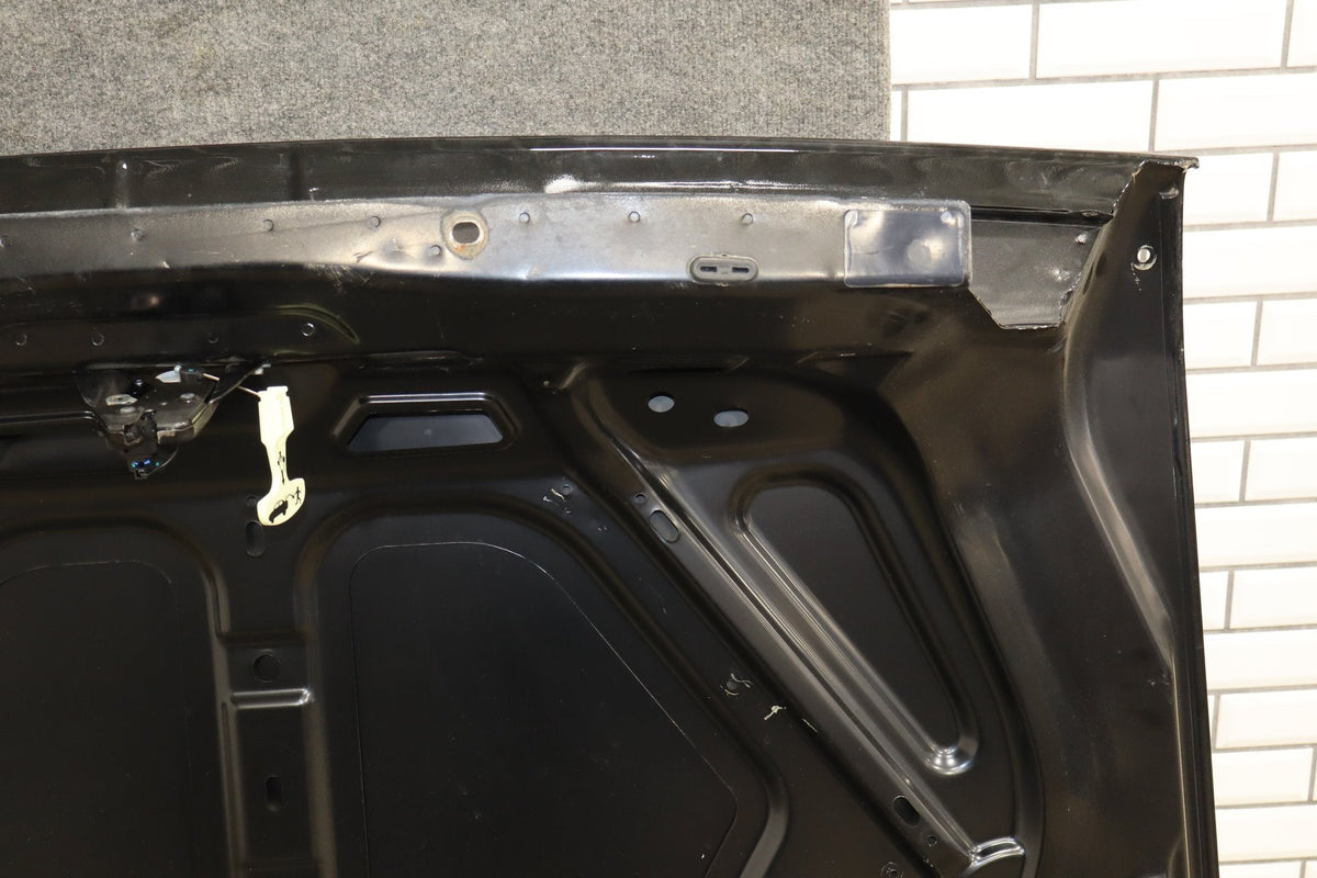 2015-16 Dodge Challenger Hellcat Decklid Trunk Black PX8 68044234AH
