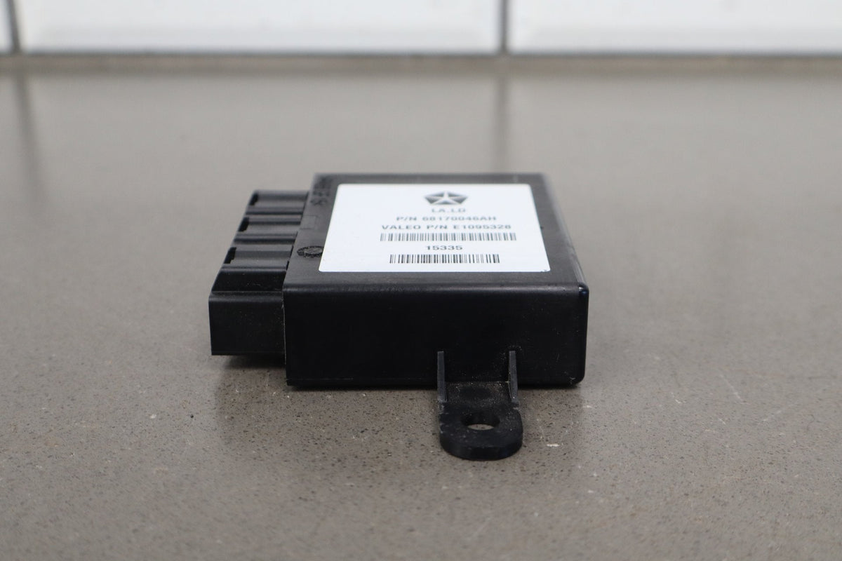 2015-16 Dodge Challenger Park Assist Module 68170046AH