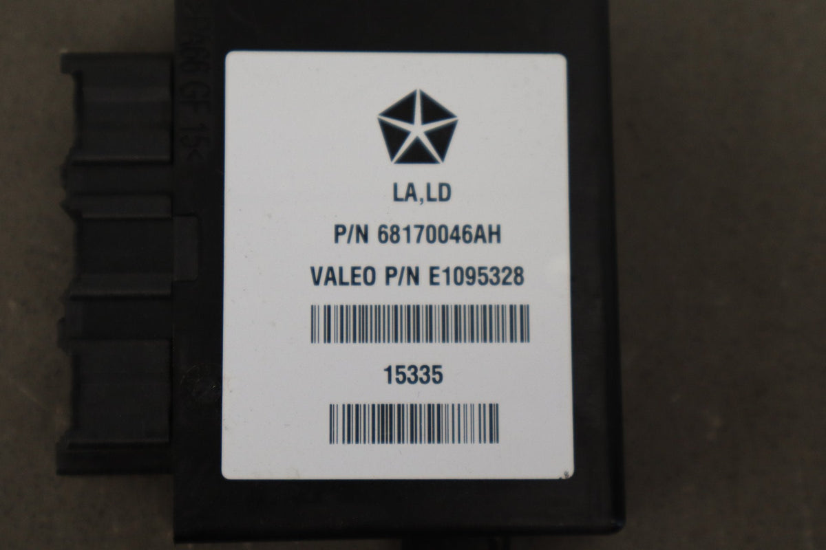 2015-16 Dodge Challenger Park Assist Module 68170046AH