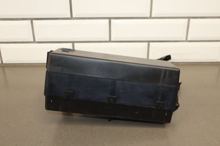 2015-18 Dodge Challenger 6.4 Cabin Fuse Box Trunk Mount