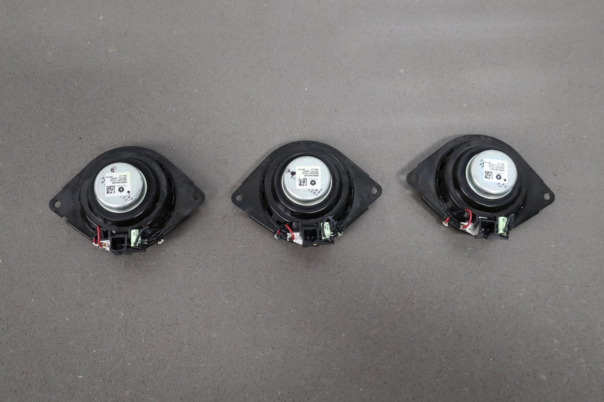 2015-18 Dodge Challenger Alpine Speaker Set