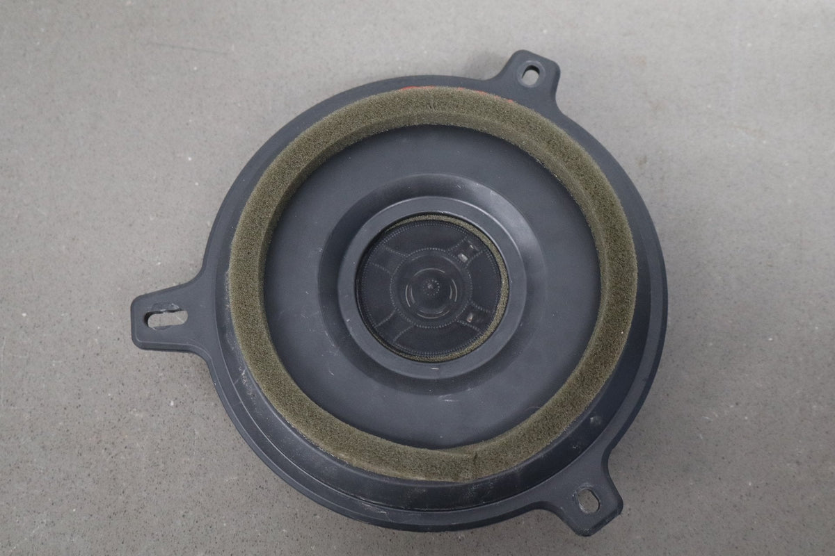 2015-18 Dodge Challenger Alpine Speaker Set