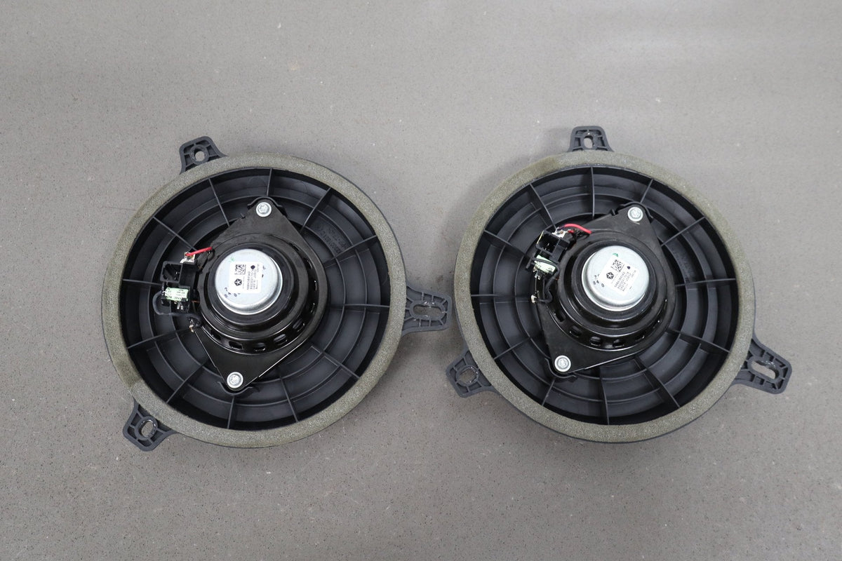 2015-18 Dodge Challenger Alpine Speaker Set
