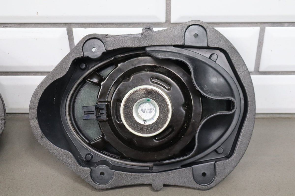 2015-18 Dodge Challenger Alpine Speaker Set