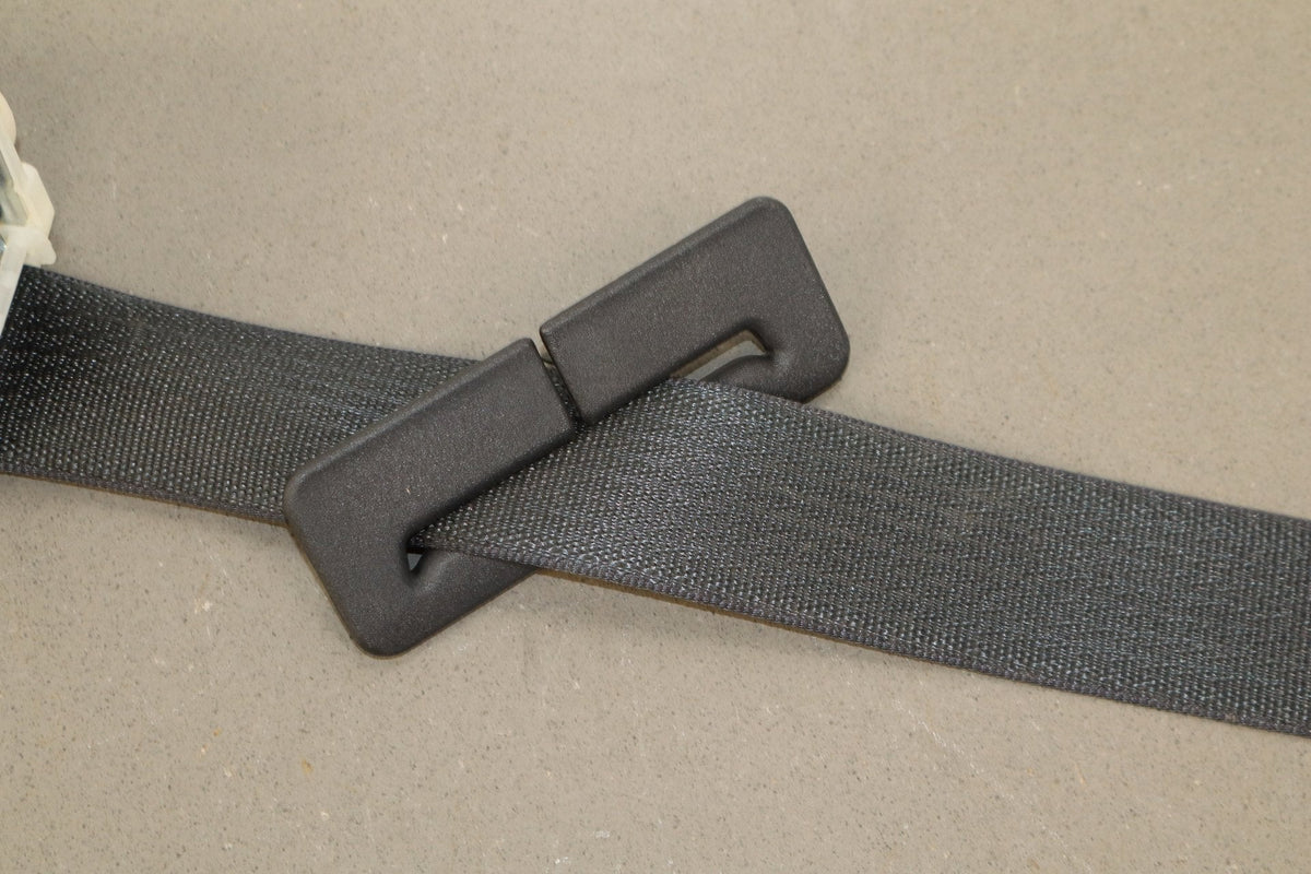 2015-19 Dodge Challenger Rear Seat Belt Set Black X9 3pc