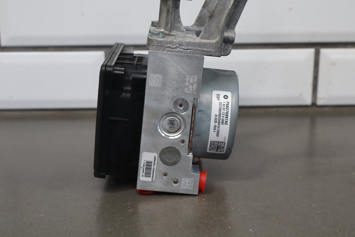 2015-2016 Dodge Challenger ABS Brake Unit 68258644AA OEM