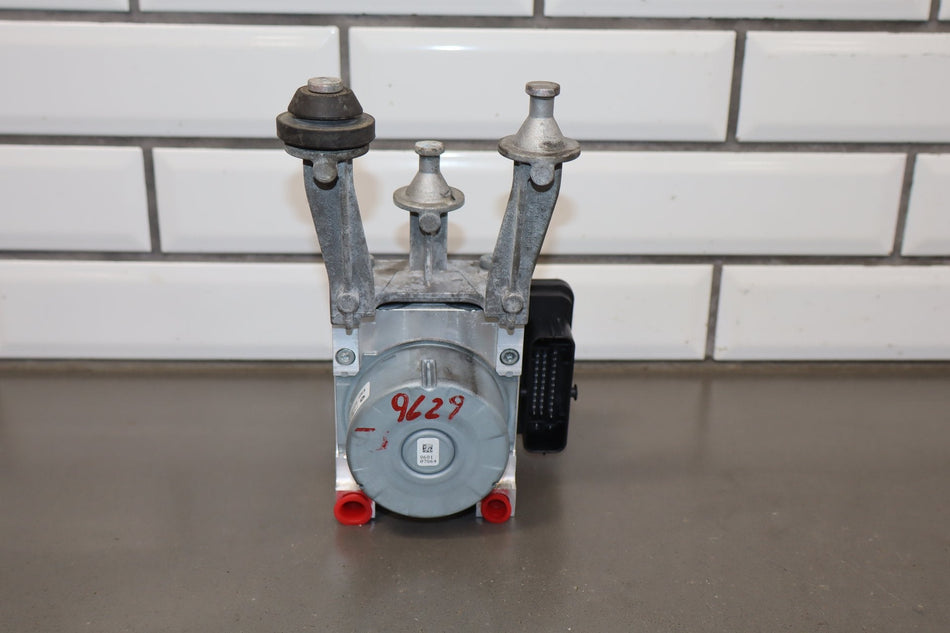 2015-2016 Dodge Challenger ABS Brake Unit 68258644AA OEM