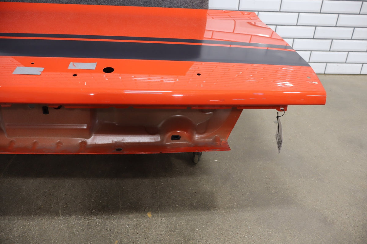 2015-2016 Dodge Challenger SRT 6.4/6.2 Trunk Decklid/Tailgate Go Mango PVP