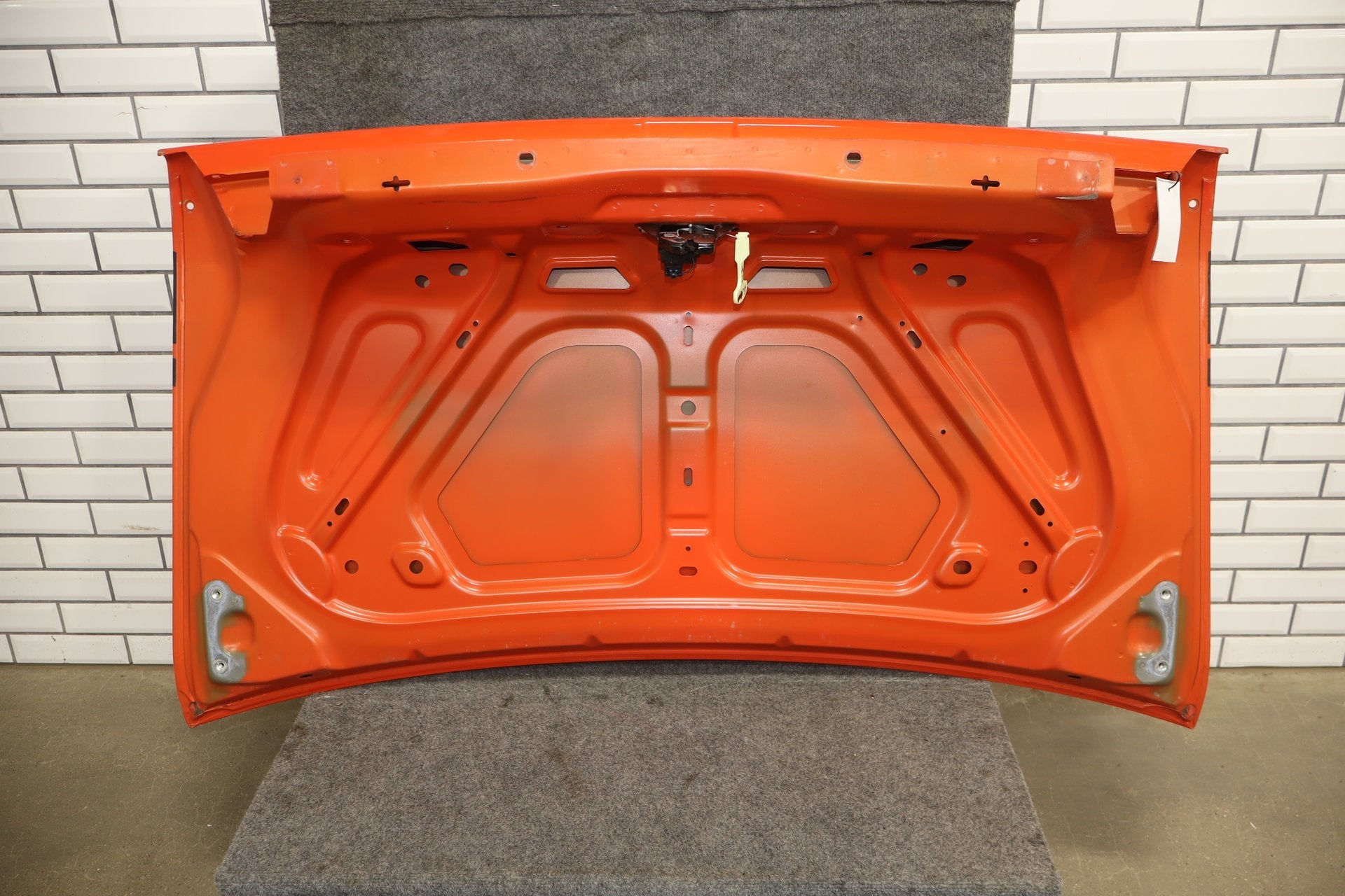 2015-2016 Dodge Challenger SRT 6.4/6.2 Trunk Decklid/Tailgate Go Mango PVP