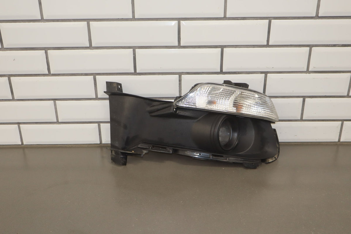 2015-2017 Ford Mustang GT Passenger Right Front Fog Lamp OEM
