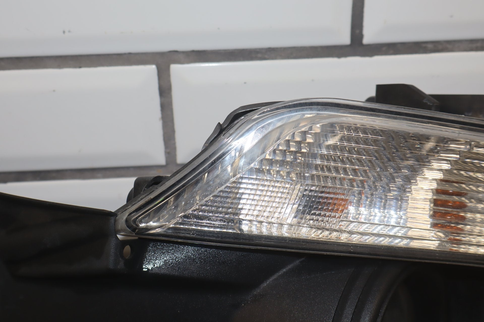 2015-2017 Ford Mustang GT Passenger Right Front Fog Lamp OEM
