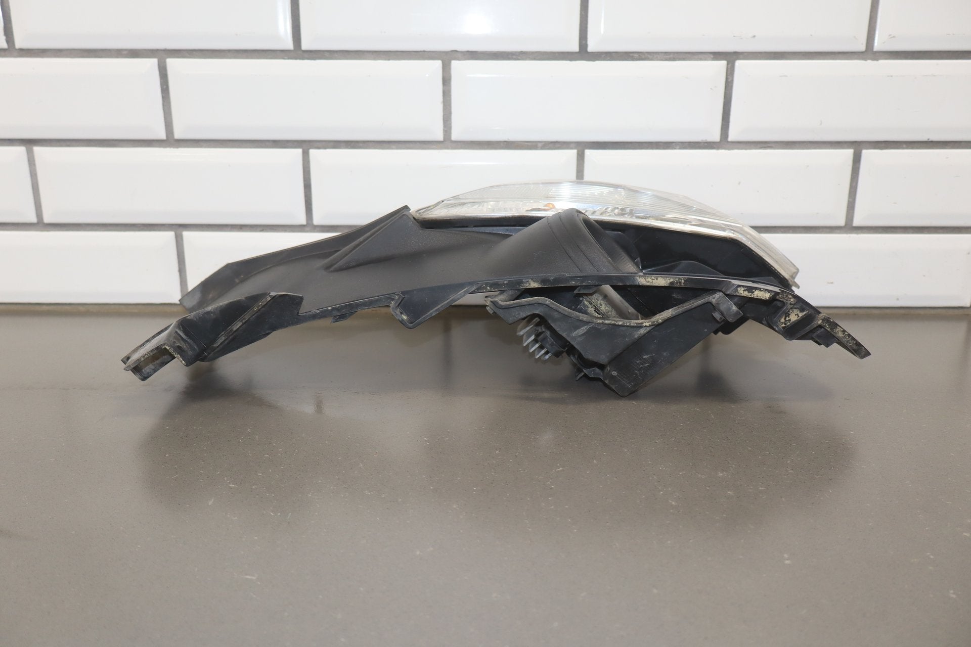 2015-2017 Ford Mustang GT Passenger Right Front Fog Lamp OEM